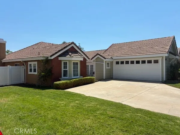 $850,000 | 1328 Sunrise Circle South, Upland, CA 91784