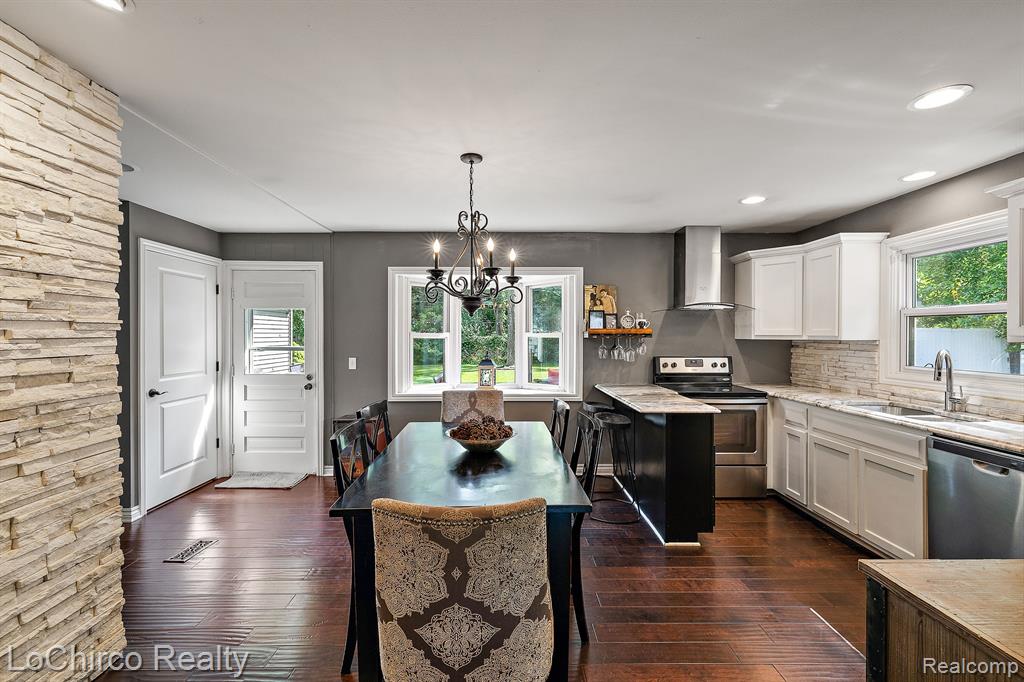 1232 Avon Manor Road Rochester Hills, MI 48307 - Photo 8 of 45