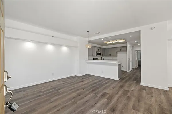 $540,000 | 25947 Stafford Canyon Road, Unit G, Stevenson Ranch, CA 91381