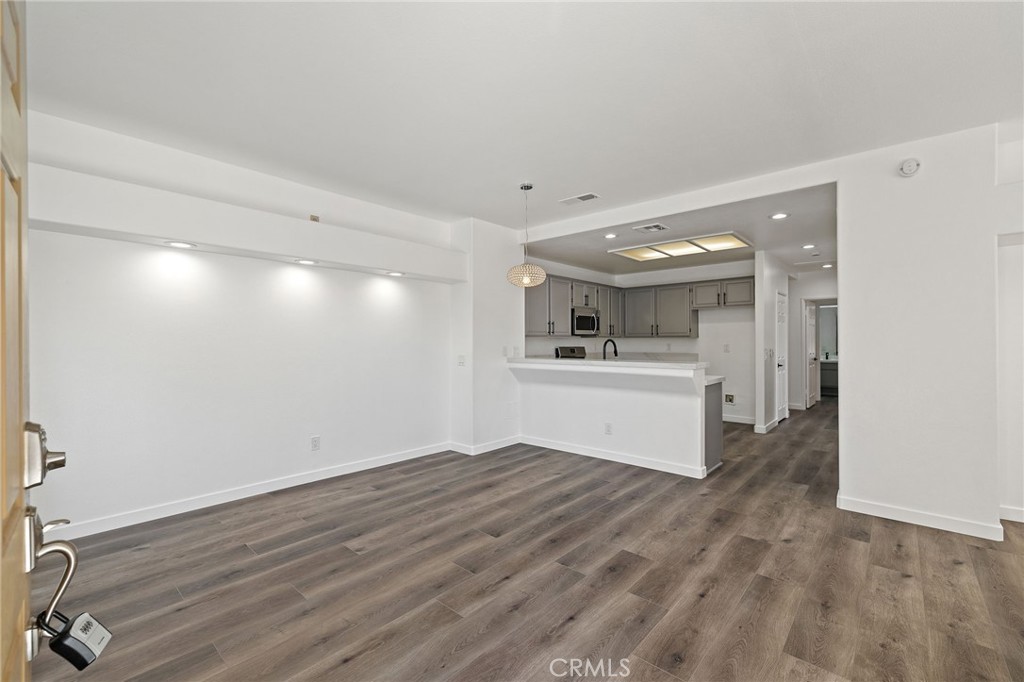 25947 Stafford Canyon Road, Unit G Stevenson Ranch, CA 91381 - Photo 11 of 60