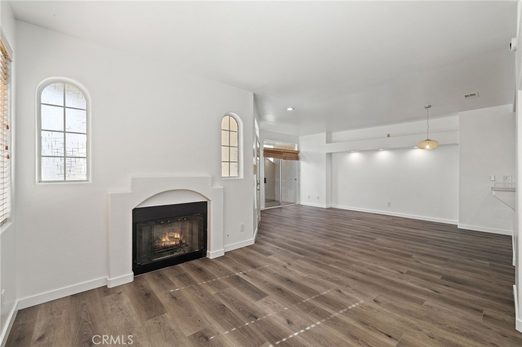 25947 Stafford Canyon Road, Unit G Stevenson Ranch, CA 91381 - Photo 17 of 60