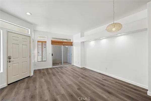 $540,000 | 25947 Stafford Canyon Road, Unit G, Stevenson Ranch, CA 91381