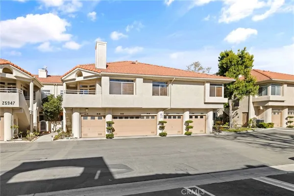 $540,000 | 25947 Stafford Canyon Road, Unit G, Stevenson Ranch, CA 91381