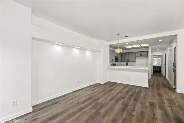 $540,000 | 25947 Stafford Canyon Road, Unit G, Stevenson Ranch, CA 91381