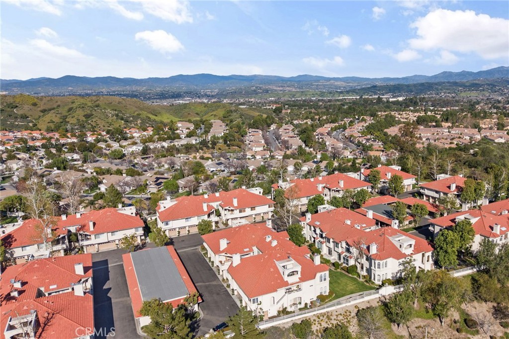 25947 Stafford Canyon Road, Unit G Stevenson Ranch, CA 91381 - Photo 47 of 60