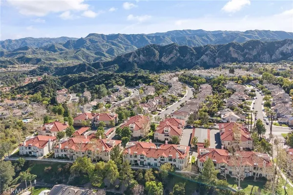$540,000 | 25947 Stafford Canyon Road, Unit G, Stevenson Ranch, CA 91381