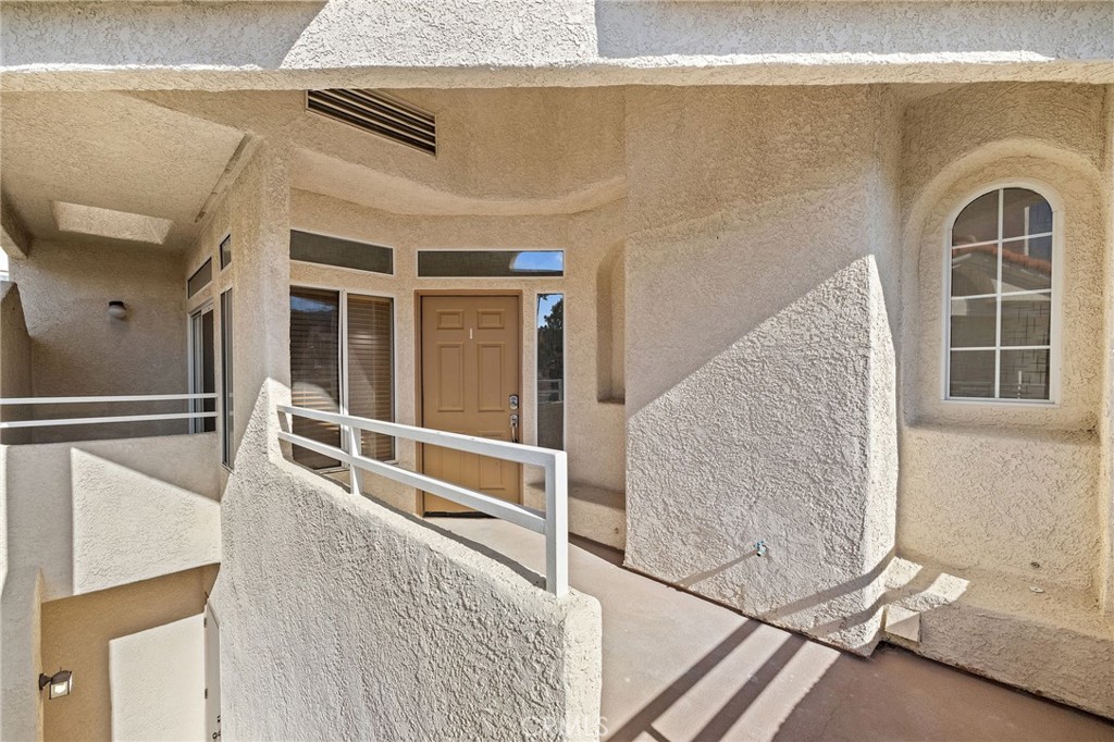 25947 Stafford Canyon Road, Unit G Stevenson Ranch, CA 91381 - Photo 6 of 60