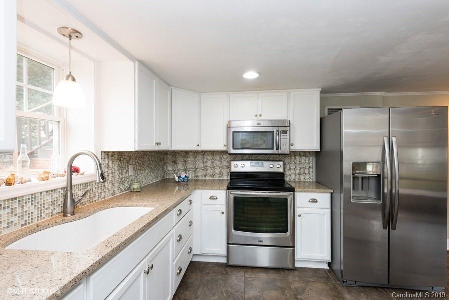 890 Beverly Hills Road Chester, SC 29706 - Photo 7 of 36