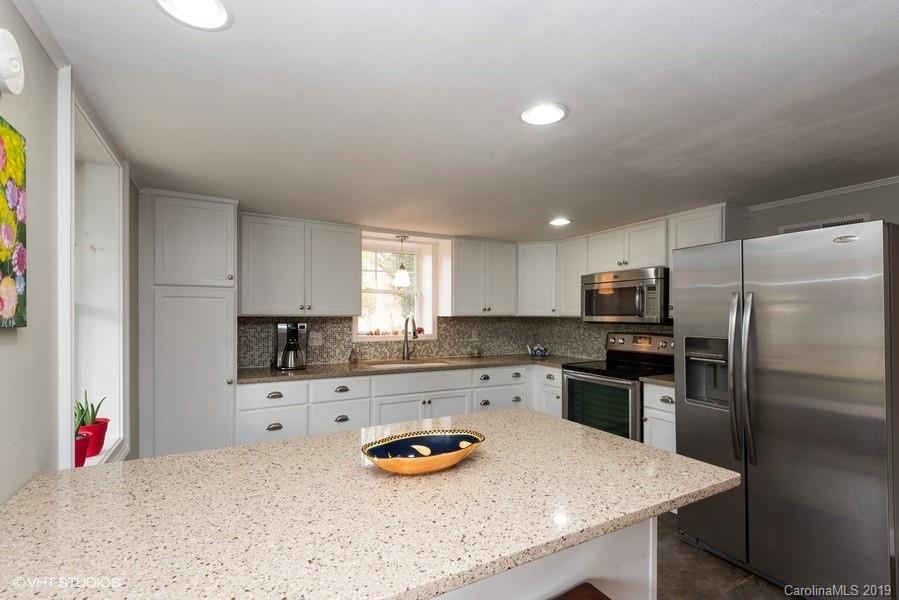 890 Beverly Hills Road Chester, SC 29706 - Photo 8 of 36