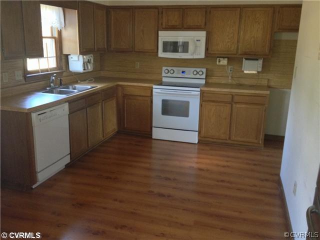 9904 Squirrel Level Road North Dinwiddie, VA 23803 - Photo 2 of 9 Gallery Image 2