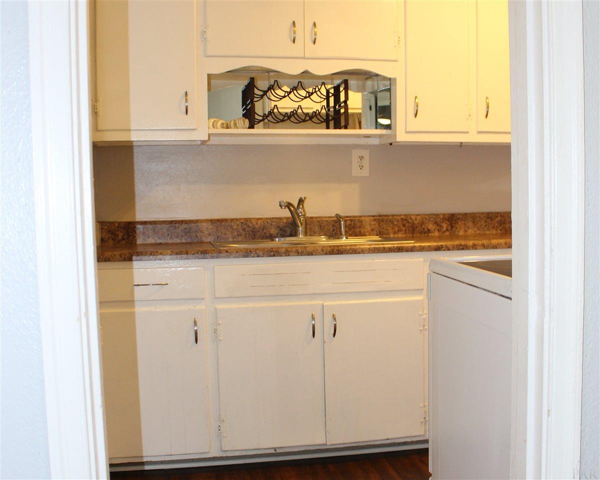 116 Southeast Kalash Road Pensacola, FL 32507 - Photo 12 of 33 Gallery Image 12
