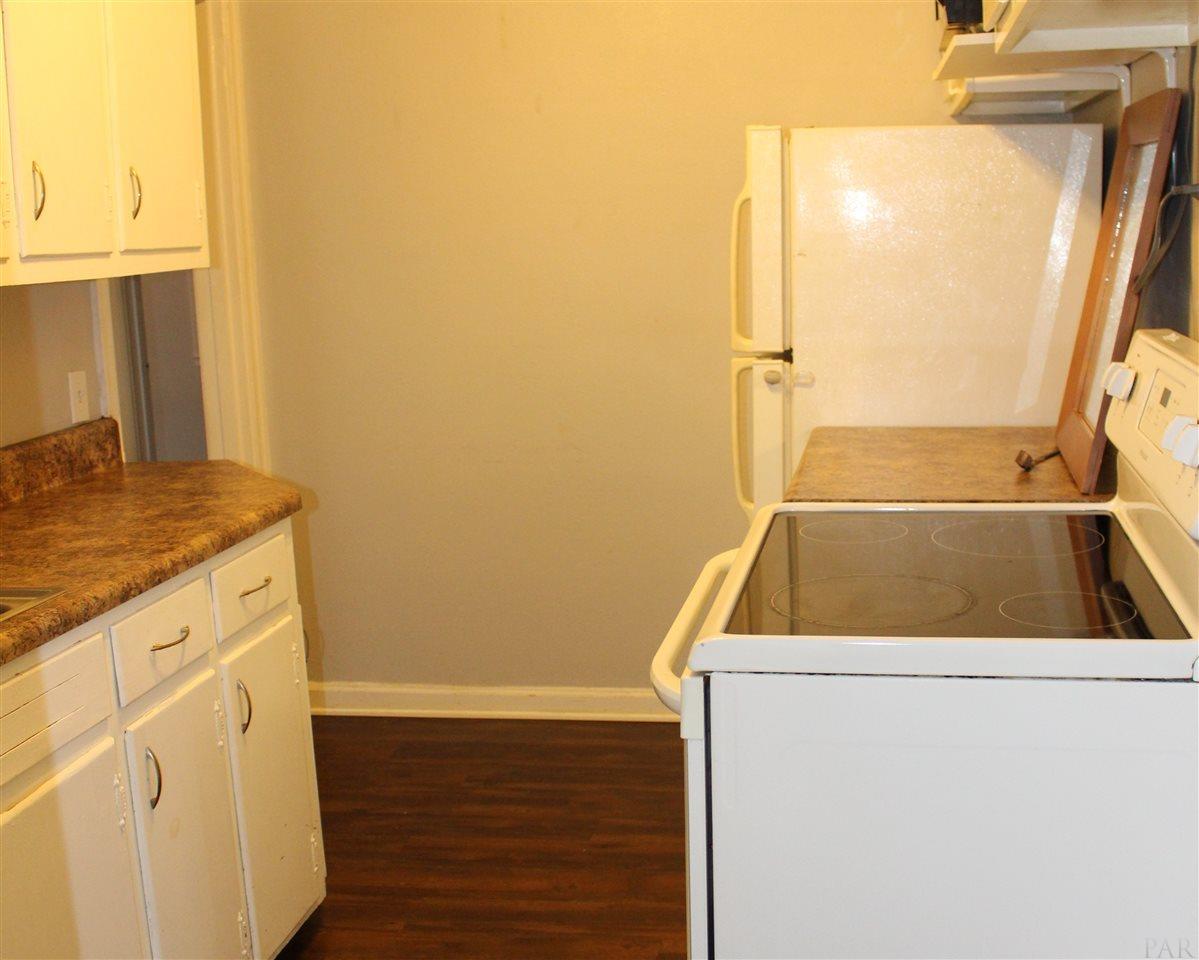 116 Southeast Kalash Road Pensacola, FL 32507 - Photo 14 of 33 Gallery Image 14