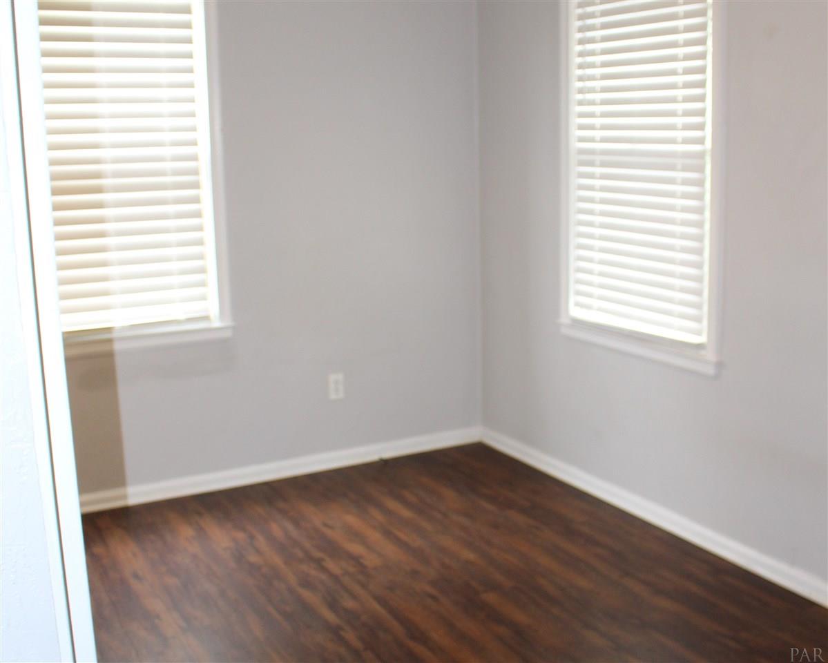 116 Southeast Kalash Road Pensacola, FL 32507 - Photo 18 of 33 Gallery Image 18