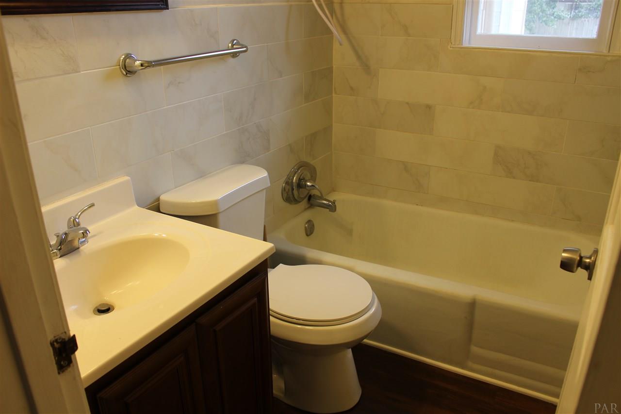 116 Southeast Kalash Road Pensacola, FL 32507 - Photo 21 of 33 Gallery Image 21
