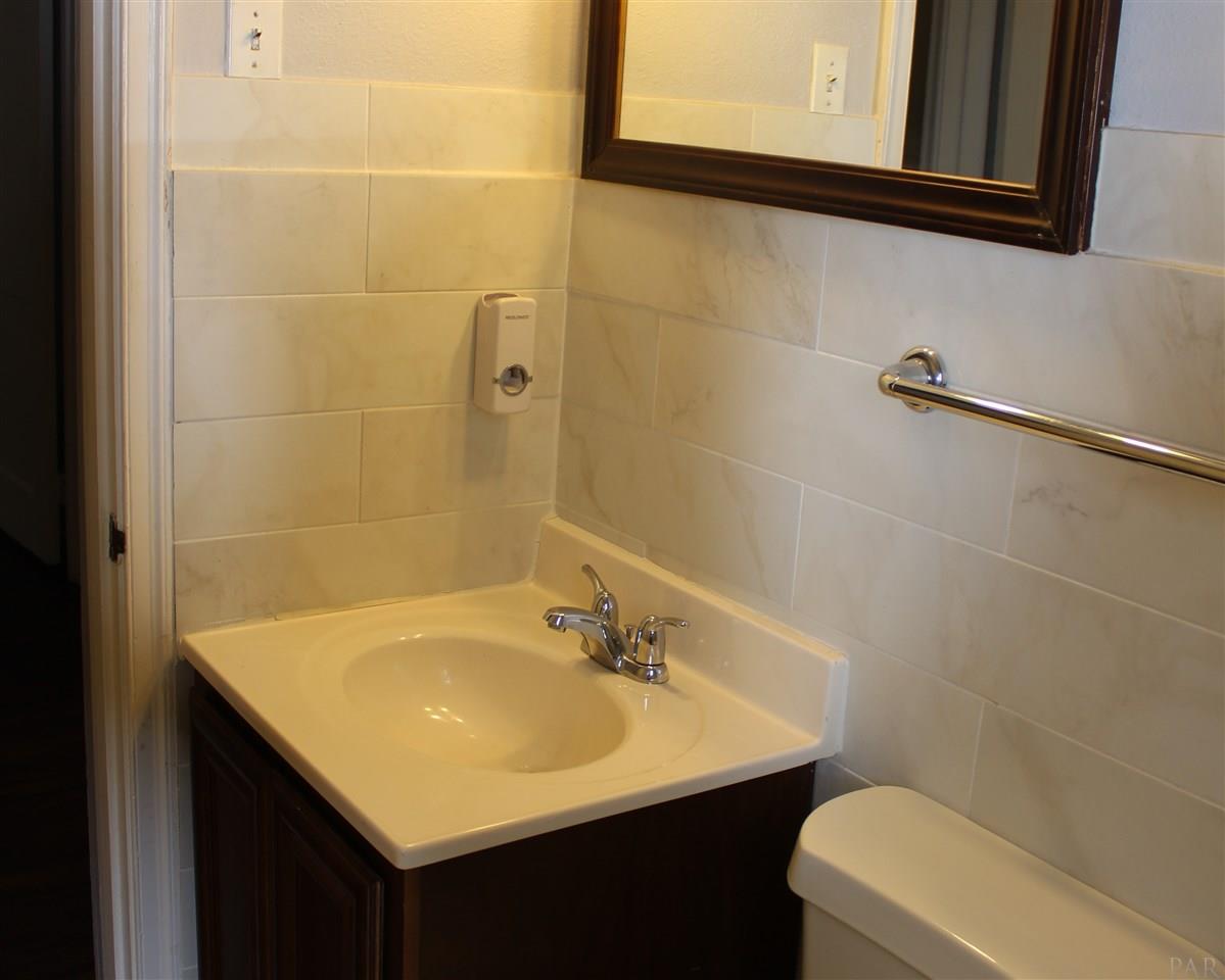 116 Southeast Kalash Road Pensacola, FL 32507 - Photo 24 of 33 Gallery Image 24