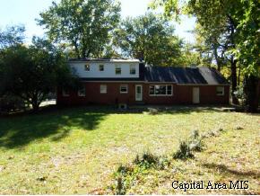 1911 Cardinal Drive Springfield, IL 62704 - Photo 9 of 9