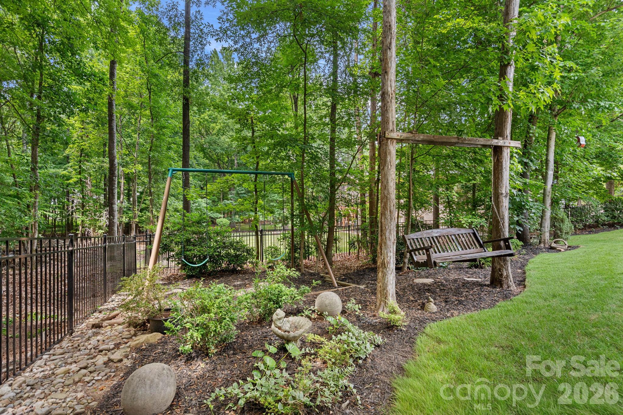 3124 Rhett Butler Place Charlotte, NC 28270 - Photo 32 of 48 Gallery Image 32