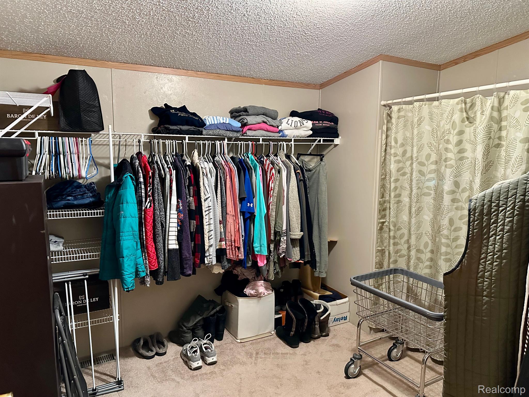 7058 Sheldon Road Whitmore Lake, MI 48189 - Photo 20 of 28 Gallery Image 20