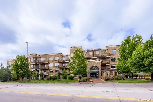 $2,800 | 2700 Cherry Creek S Drive, Unit 118, Denver, CO 80209