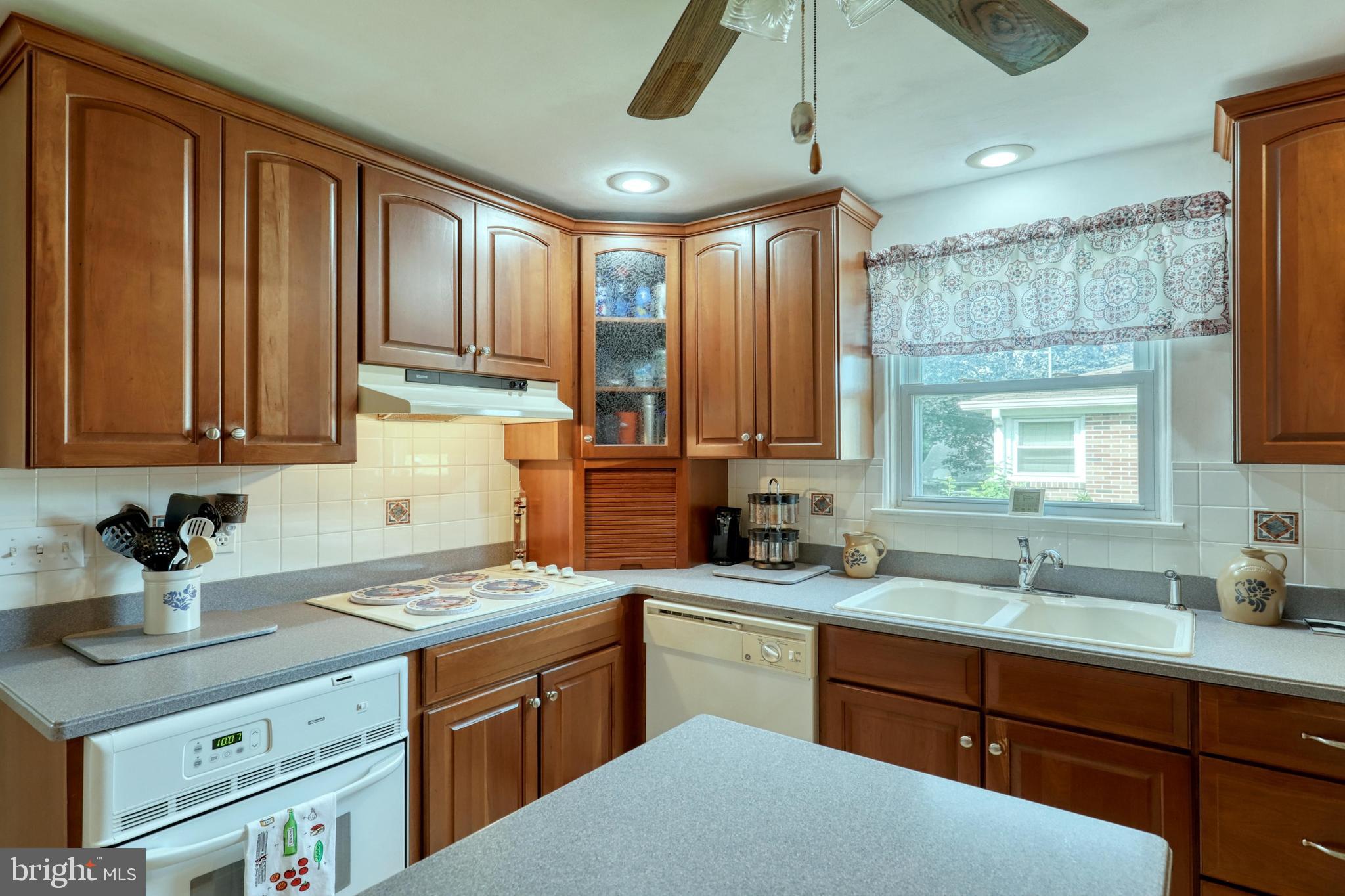 2560 Auburn Road York, PA 17402 - Photo 28 of 37 Gallery Image 28