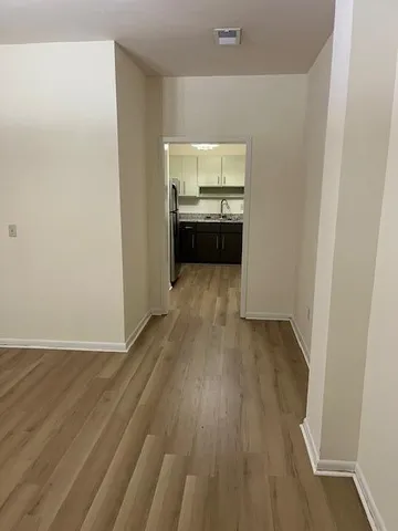 $3,200 | 2 Percy Street, Unit M, Charleston, SC 29403