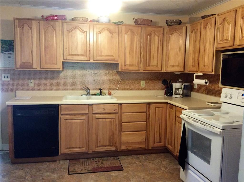 103 Election House Road Prospect, PA 16052 - Photo 3 of 11