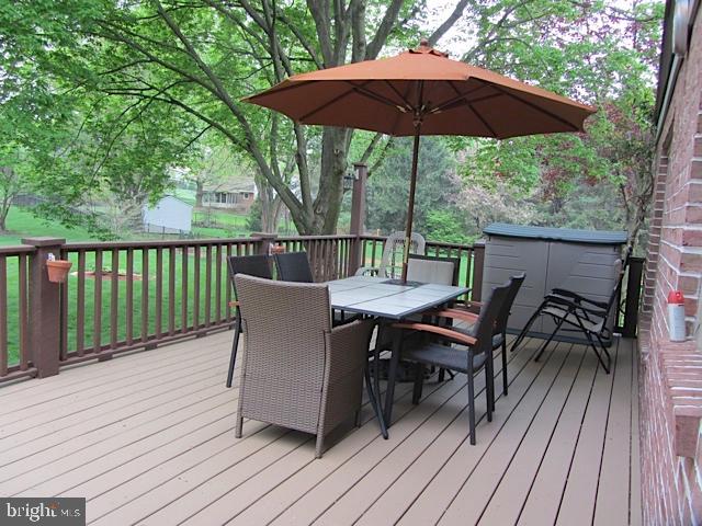 284 Rhoda Drive Lancaster, PA 17601 - Photo 7 of 21 Gallery Image 7
