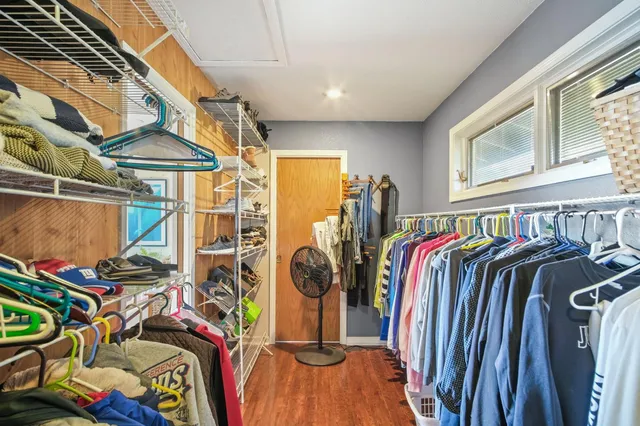 a view of a yard with a tree