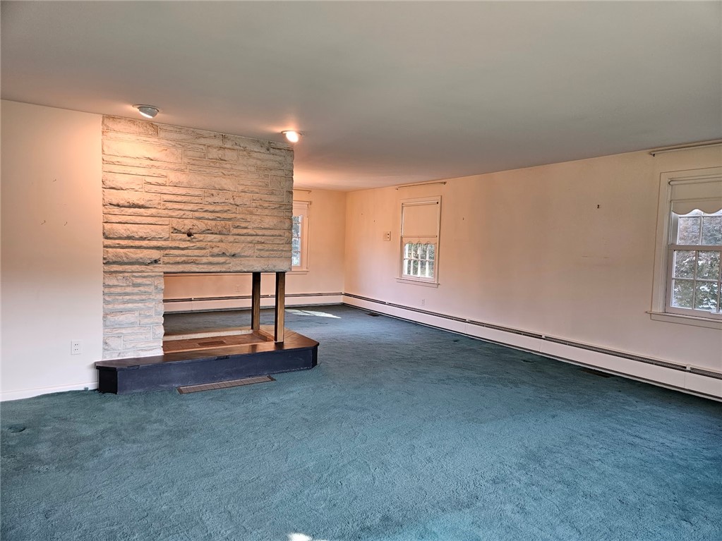 74 West Blue Ridge Road Cranston, RI 02920 - Photo 12 of 37 Gallery Image 12