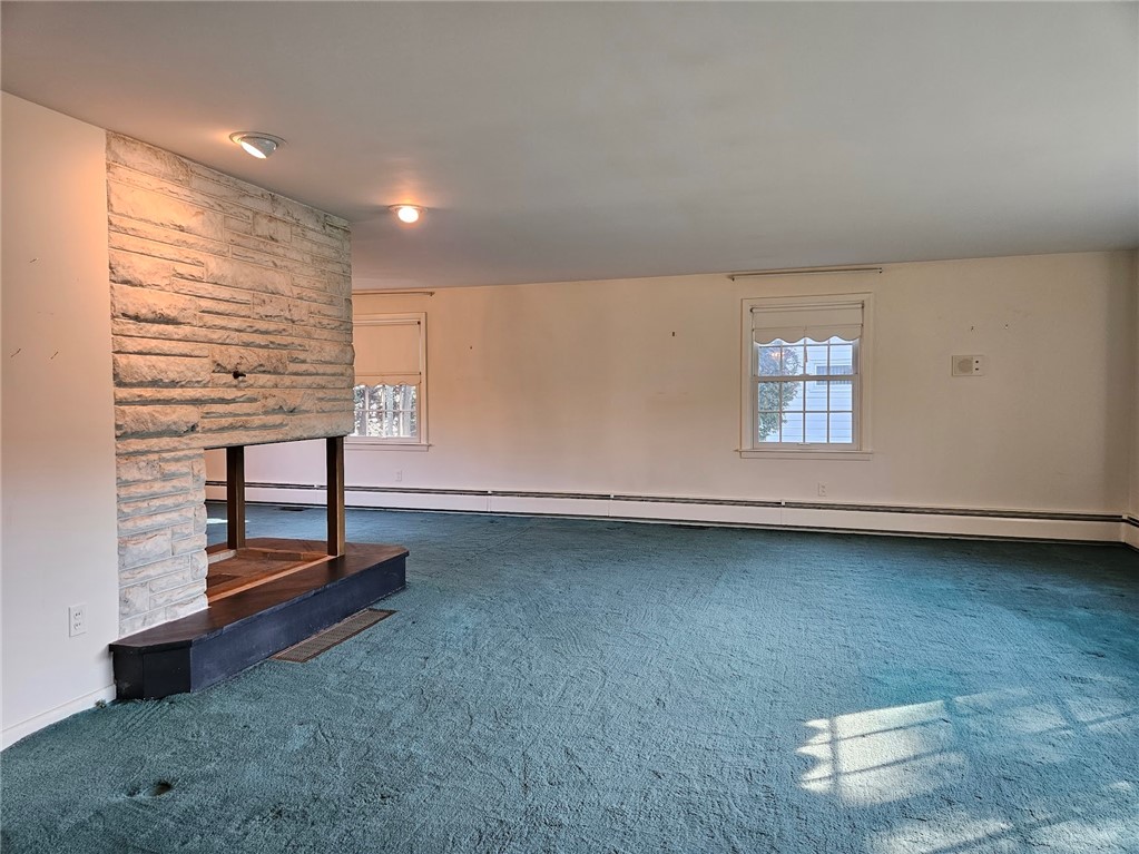 74 West Blue Ridge Road Cranston, RI 02920 - Photo 13 of 37 Gallery Image 13