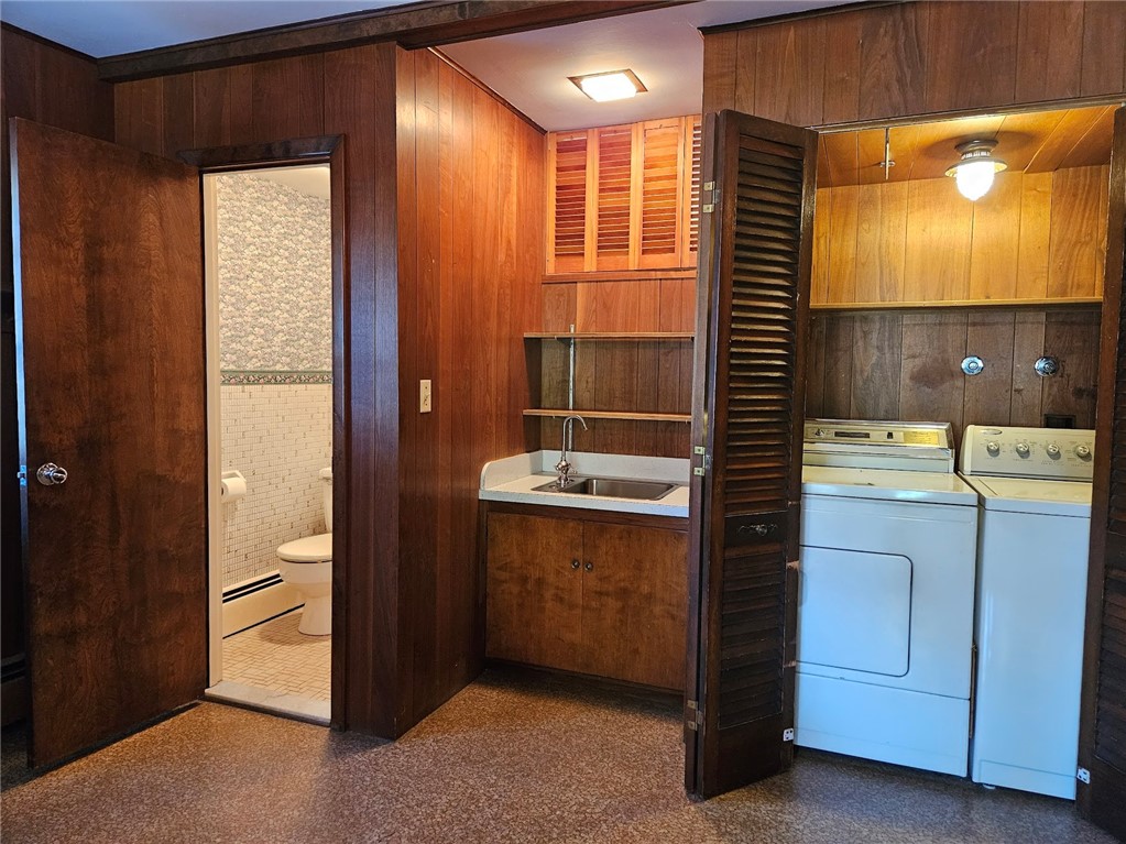 74 West Blue Ridge Road Cranston, RI 02920 - Photo 18 of 37 Half Bath, wet-bar,Laundry