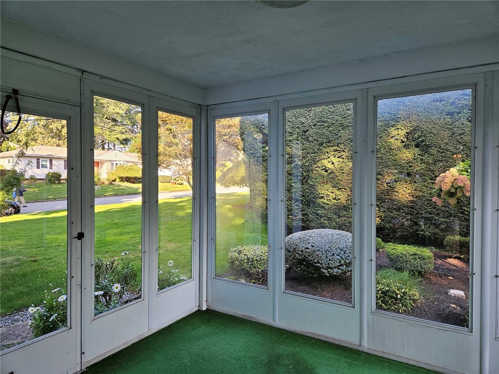 74 West Blue Ridge Road Cranston, RI 02920 - Photo 33 of 37 Gallery Image 33
