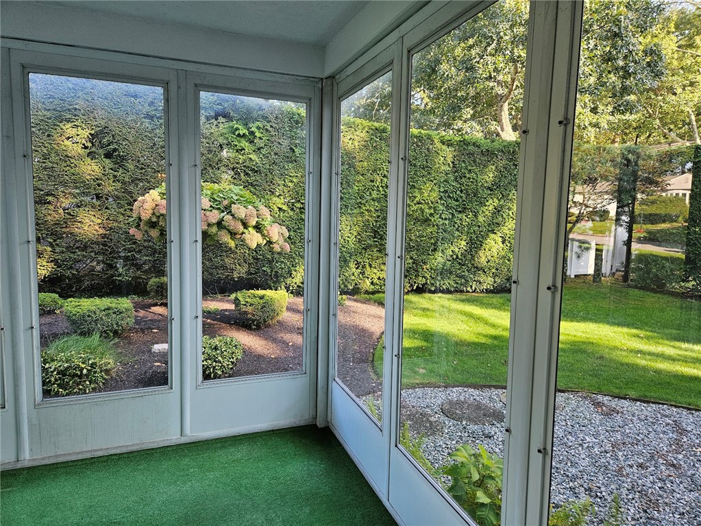 74 West Blue Ridge Road Cranston, RI 02920 - Photo 35 of 37 Gallery Image 35