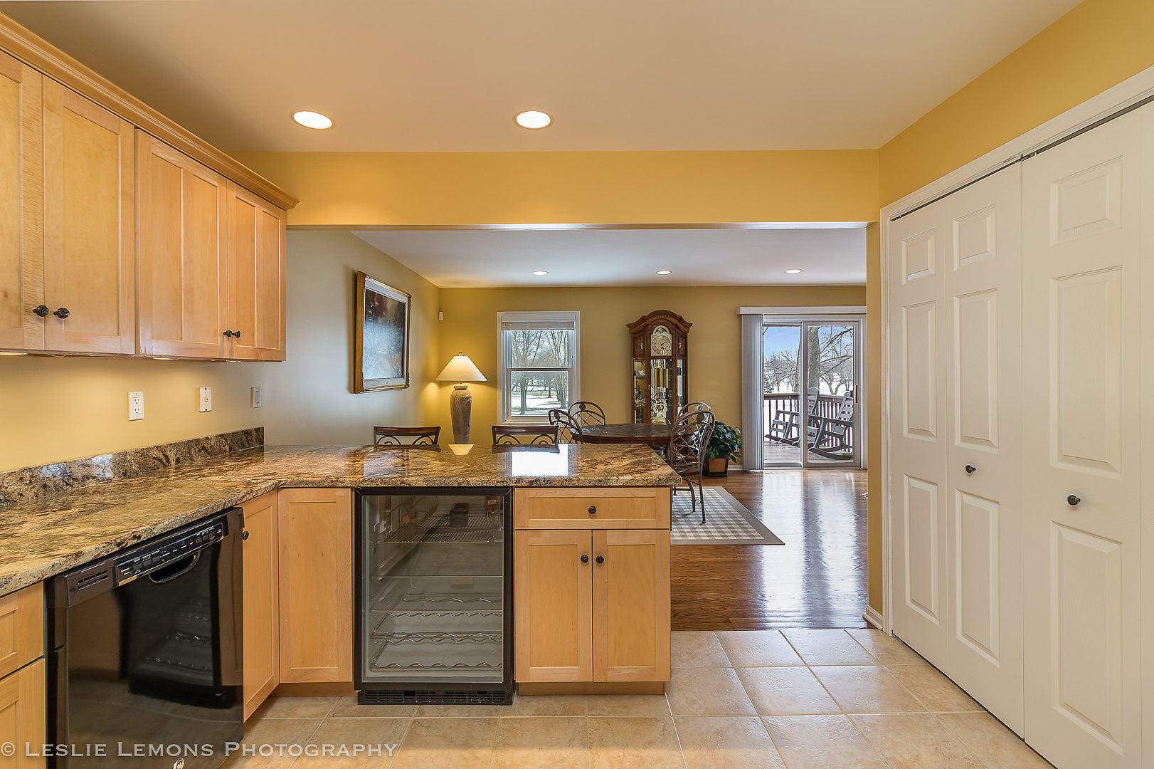 1187 Golf Court DeKalb, IL 60115 - Photo 11 of 25