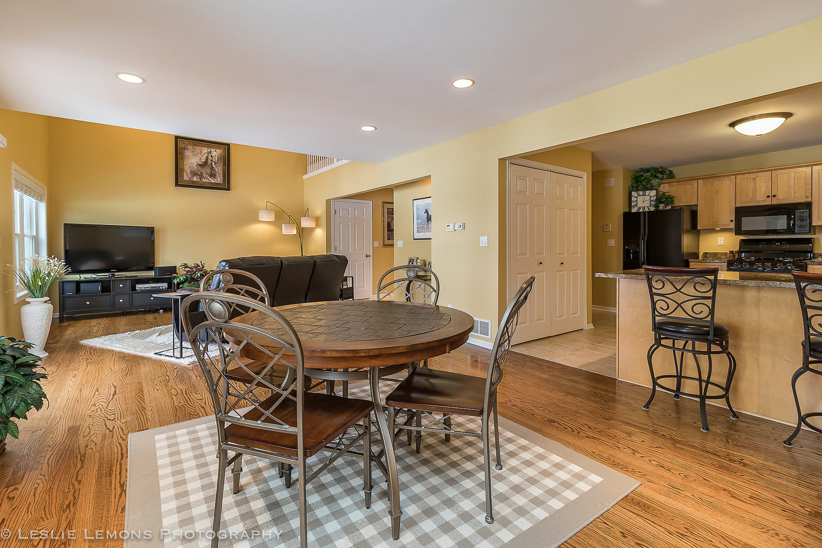1187 Golf Court DeKalb, IL 60115 - Photo 7 of 25