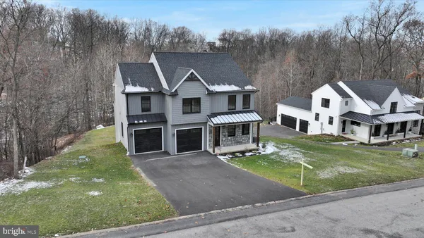 $975,000 | 4 Pine Tree Drive, New Cumberland, PA 17070