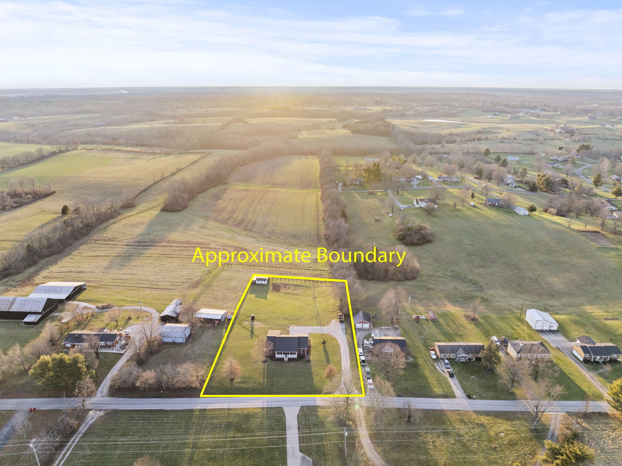 461 Wash Road Frankfort, KY 40601 - Photo 9 of 50 5-web-or-mls-DJI_20250104170535_0630_D