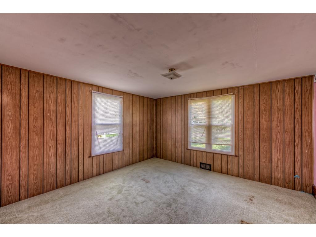 116 Maple Street Glade Spring, VA 24340 - Photo 16 of 19 Photo 16