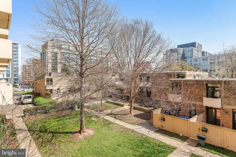 $225,000 | 300 M Street Southwest, Unit N102, Washington, DC 20024