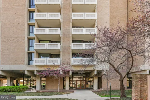 $225,000 | 300 M Street Southwest, Unit N102, Washington, DC 20024