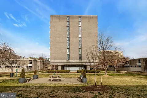 $225,000 | 300 M Street Southwest, Unit N102, Washington, DC 20024