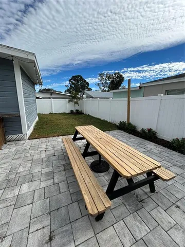 $3,000 | 2108 West Powhatan Avenue, Tampa, FL 33603