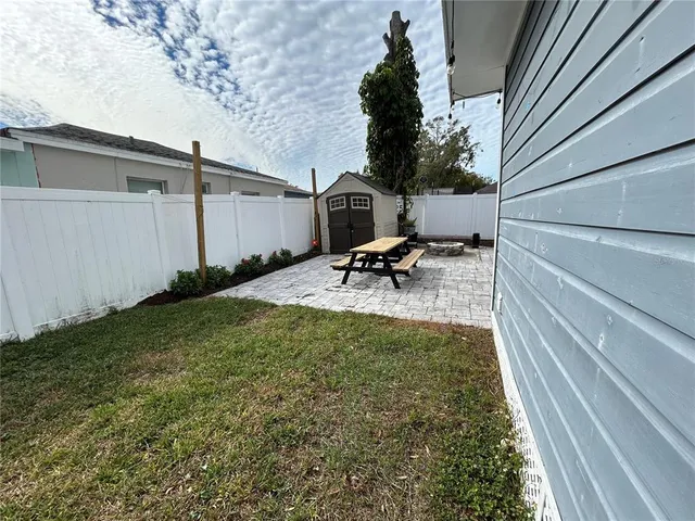 $3,000 | 2108 West Powhatan Avenue, Tampa, FL 33603