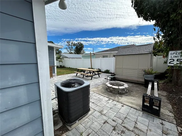 $3,000 | 2108 West Powhatan Avenue, Tampa, FL 33603