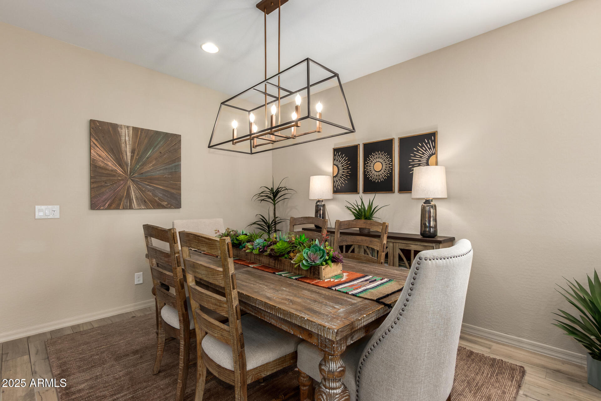 2445 East Beverly Road Phoenix, AZ 85042 - Photo 15 of 60 12 - Beverly