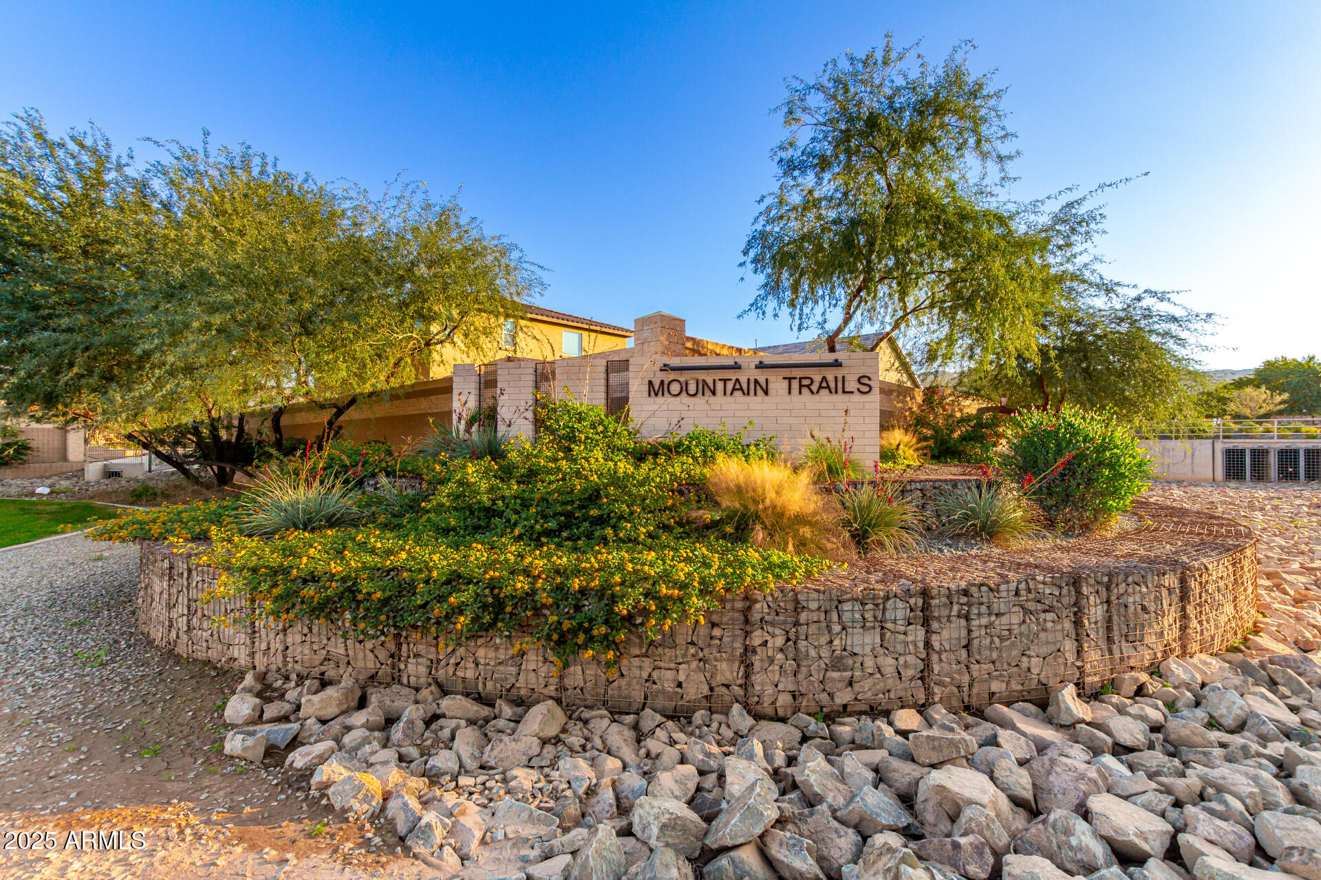 2445 East Beverly Road Phoenix, AZ 85042 - Photo 46 of 60 17-Beverly