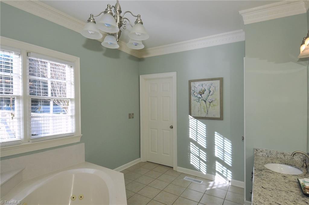 1632 Slane Road Clemmons, NC 27012 - Photo 10 of 25