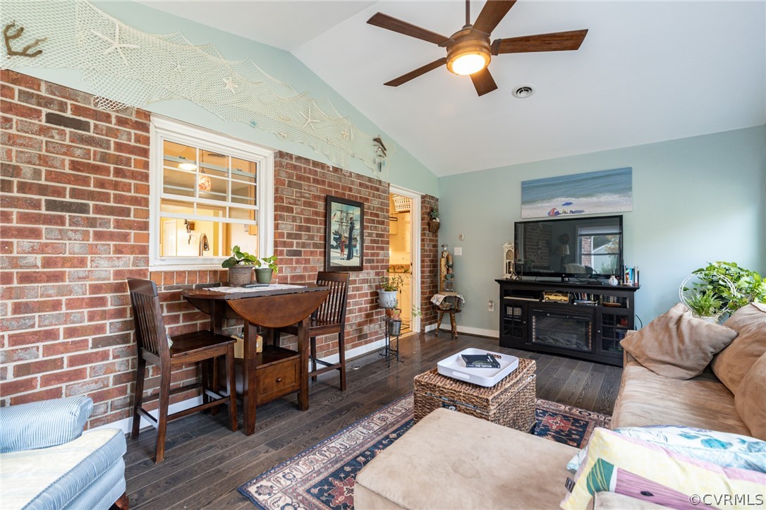 14010 Hensley Road Midlothian, VA 23112 - Photo 11 of 46 Gallery Image 11