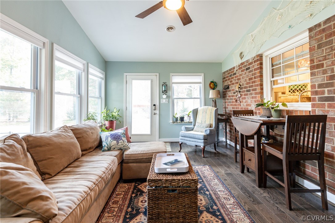 14010 Hensley Road Midlothian, VA 23112 - Photo 13 of 46 Gallery Image 13