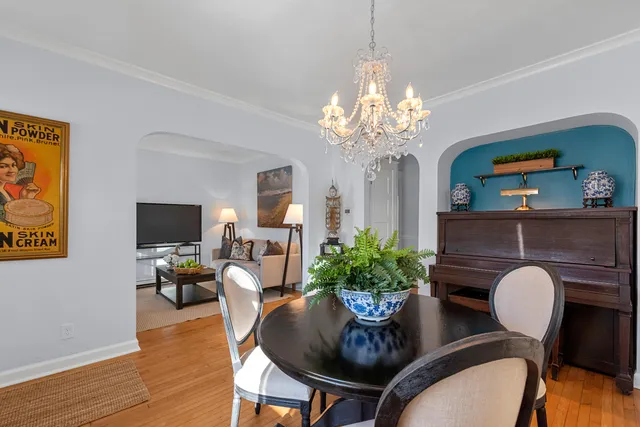 $575,000 | 1926 East Bennett Avenue, Milwaukee, WI 53207